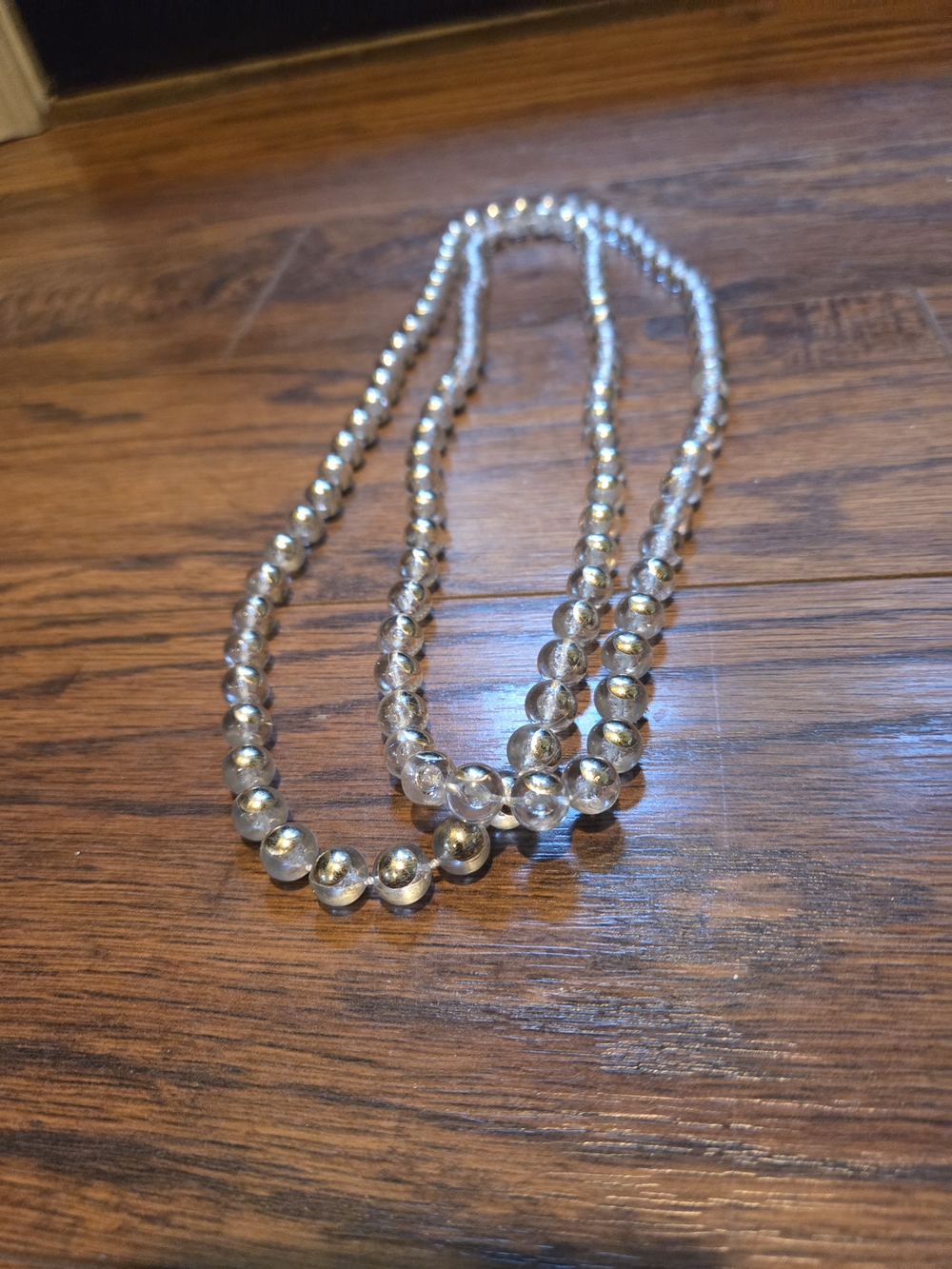 VINTAGE Beaded Necklace - With Gold Circles
